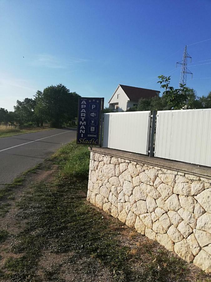 Apartmani Sladic Skradin Exterior foto